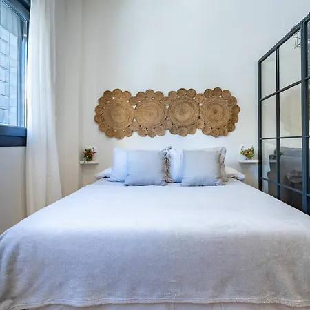 Malagasuite Comfortable 0 Apartment Malaga